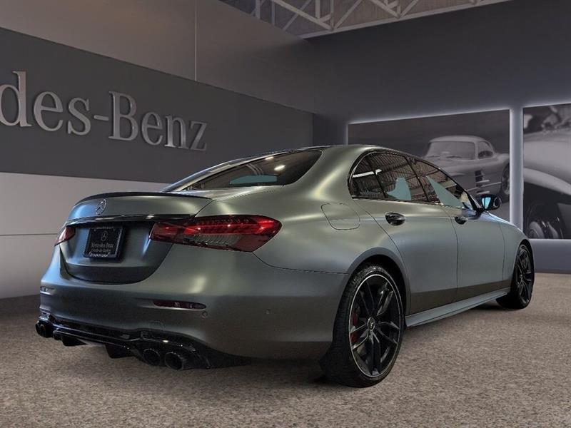 2022
Mercedes-Benz
***other***