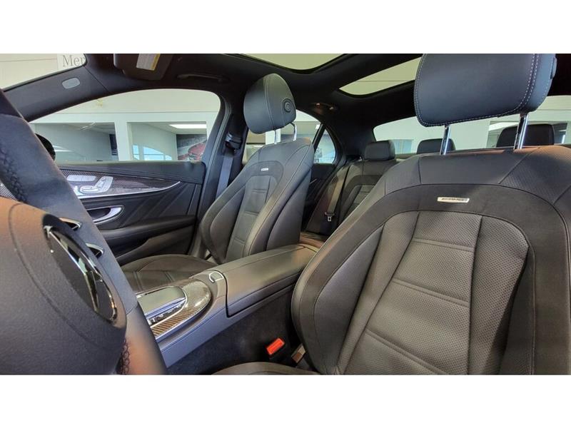2022
Mercedes-Benz
***other***