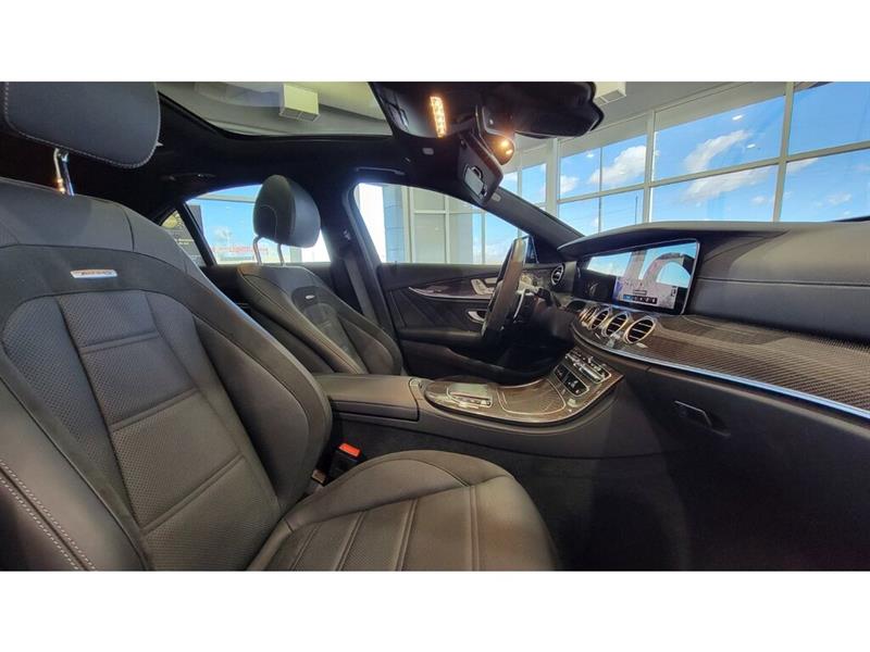 2022
Mercedes-Benz
***other***