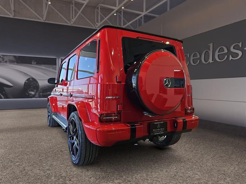 2022
Mercedes-Benz
***other***