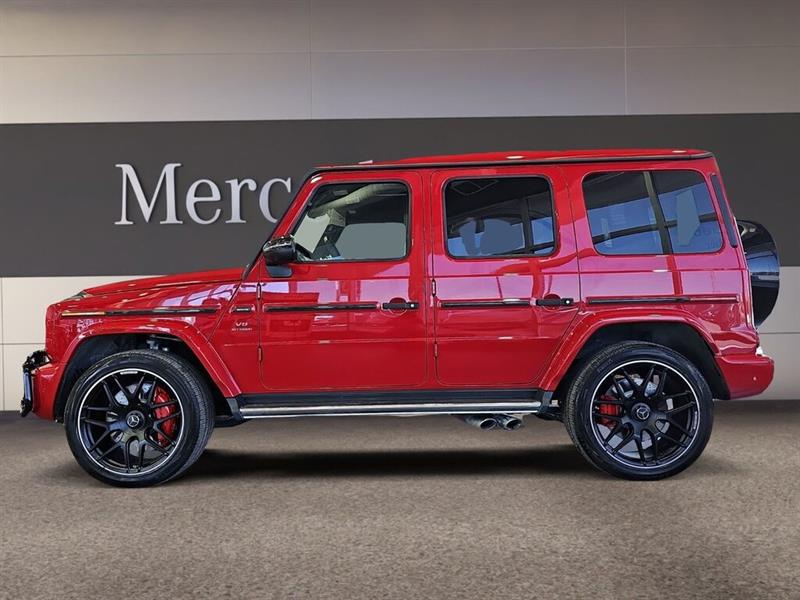 2022
Mercedes-Benz
***other***