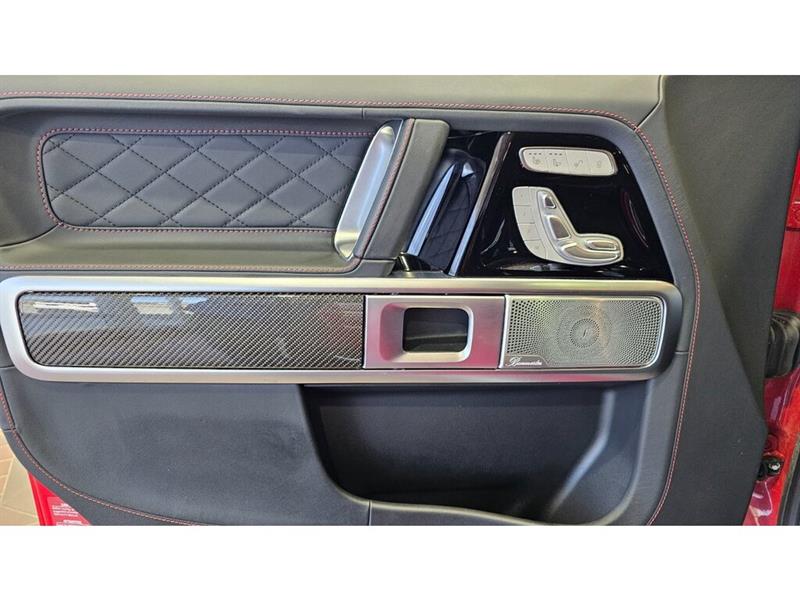 2022
Mercedes-Benz
***other***
