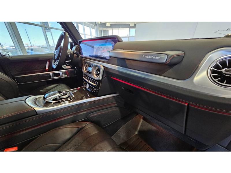 2022
Mercedes-Benz
***other***