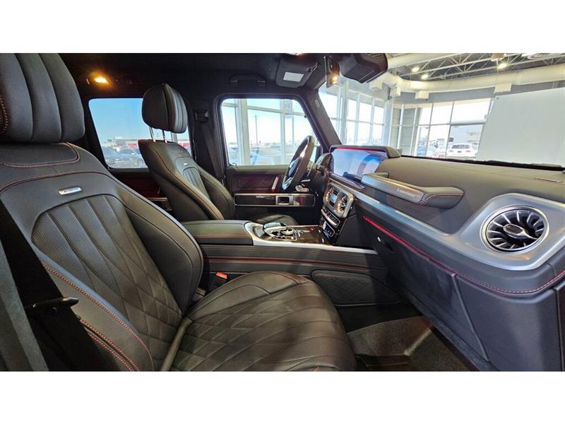 2022
Mercedes-Benz
***other***