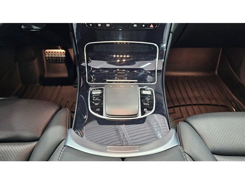 2022
Mercedes-Benz
***other***