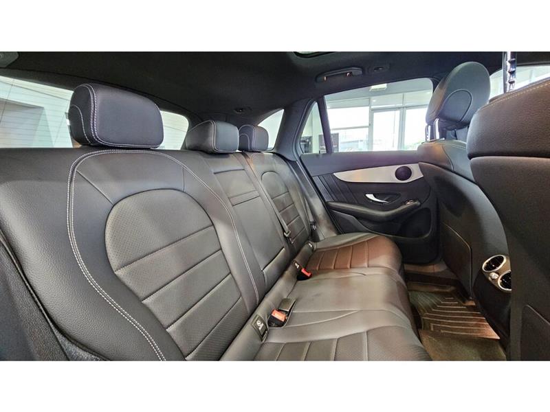 2022
Mercedes-Benz
***other***