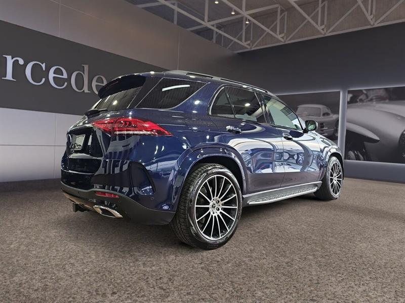 2021
Mercedes-Benz
***other***