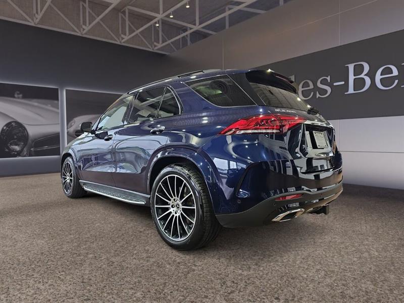 2021
Mercedes-Benz
***other***