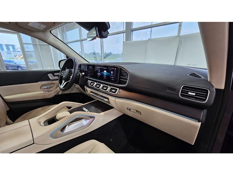 2021
Mercedes-Benz
***other***