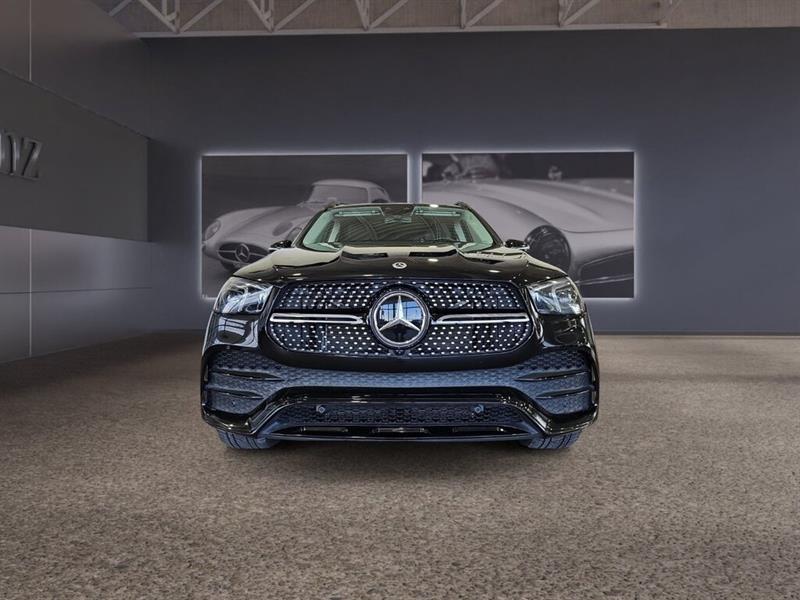 2021
Mercedes-Benz
***other***