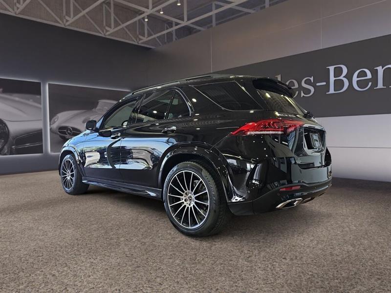 2021
Mercedes-Benz
***other***
