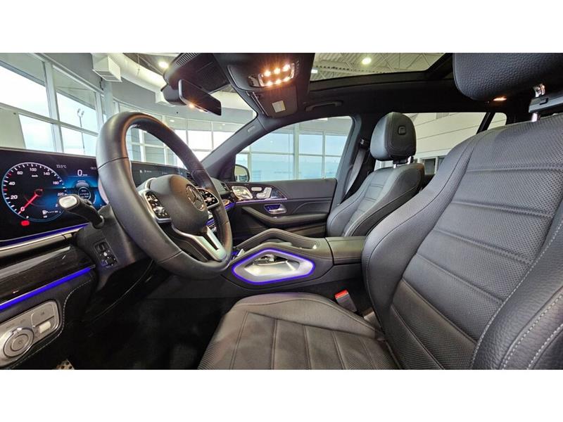 2022
Mercedes-Benz
***other***