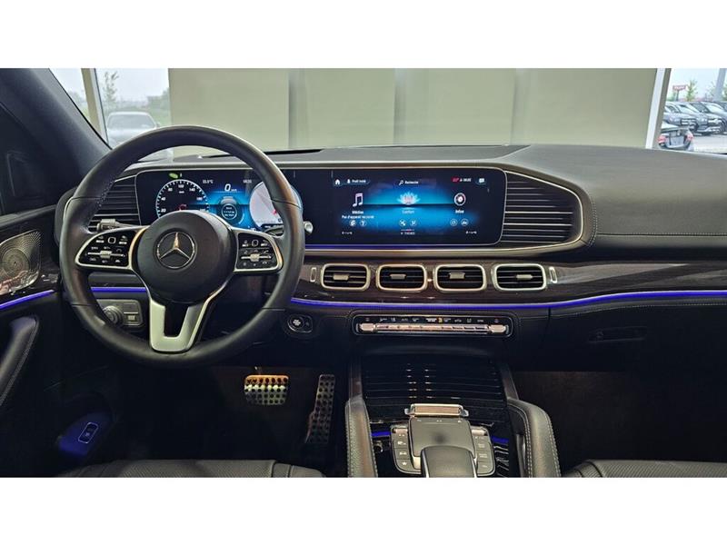 2022
Mercedes-Benz
***other***