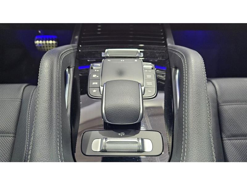 2022
Mercedes-Benz
***other***