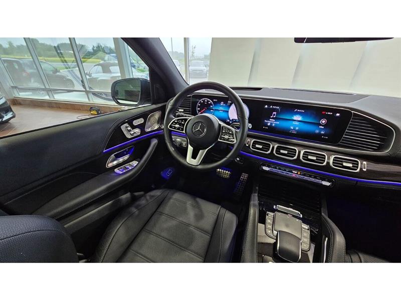 2022
Mercedes-Benz
***other***
