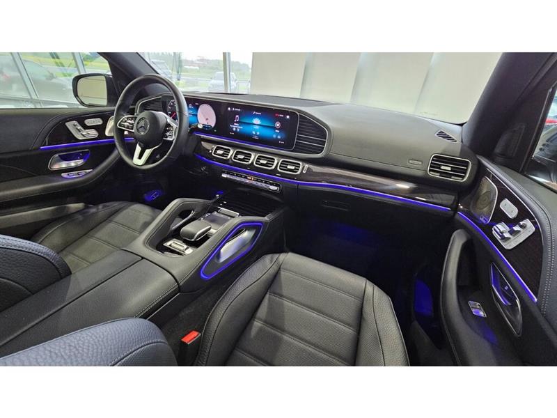 2022
Mercedes-Benz
***other***