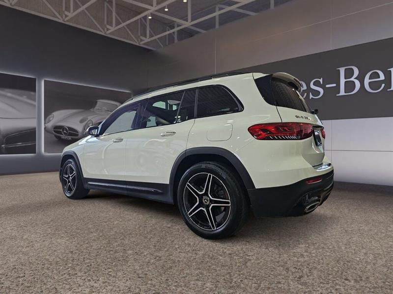 2021
Mercedes-Benz
***other***