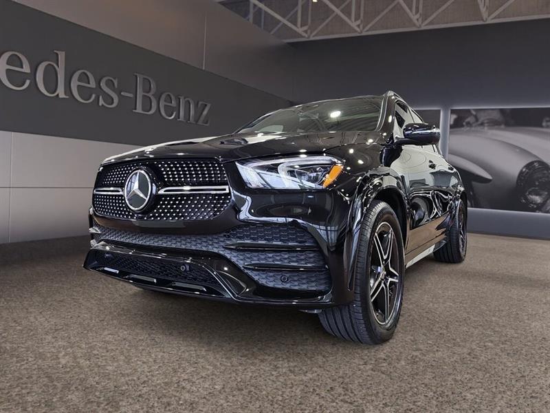 2022
Mercedes-Benz
***other***